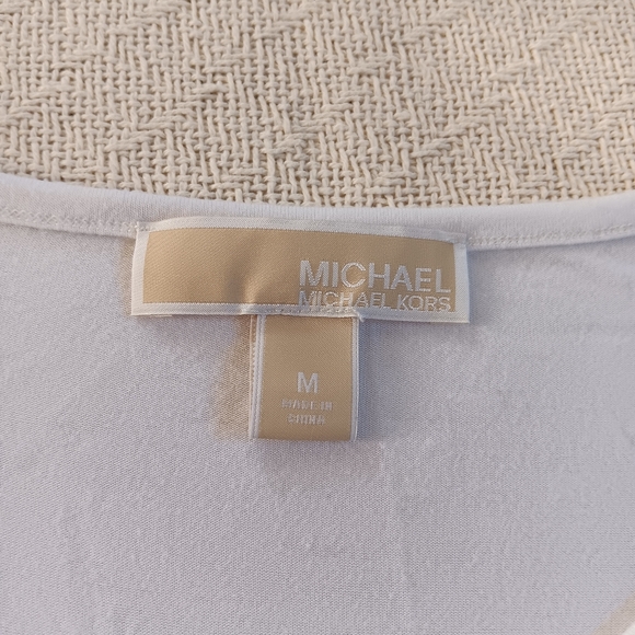 donate! Michael Kors ♡ sleeveless top - Picture 5 of 8